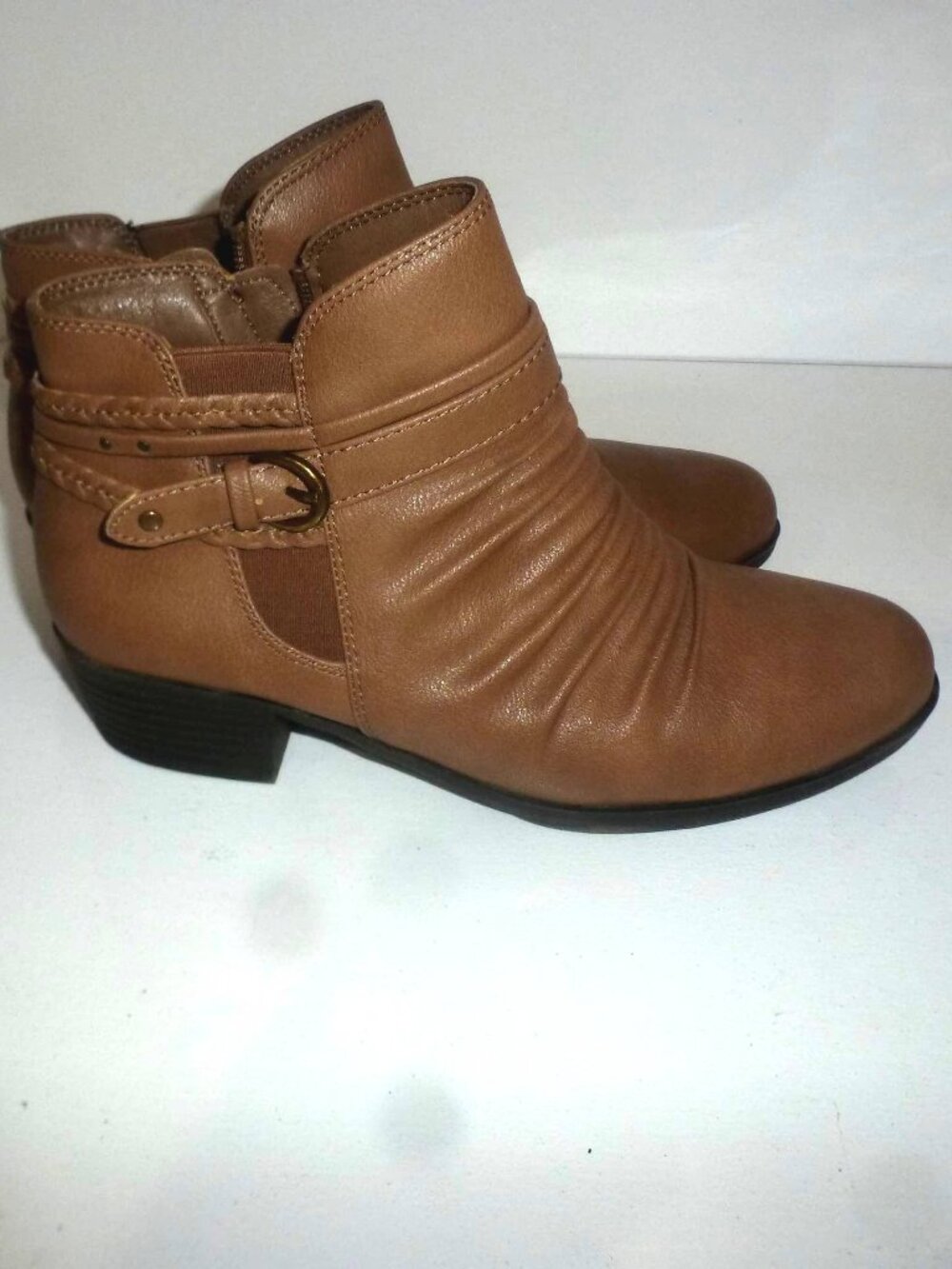 Baretraps Brown Faux Leather Ankle Boots - Women SZ 8 M